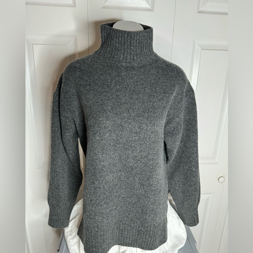 Womens Universal Thread / Mock Neck  Grat Sweater/ Size S